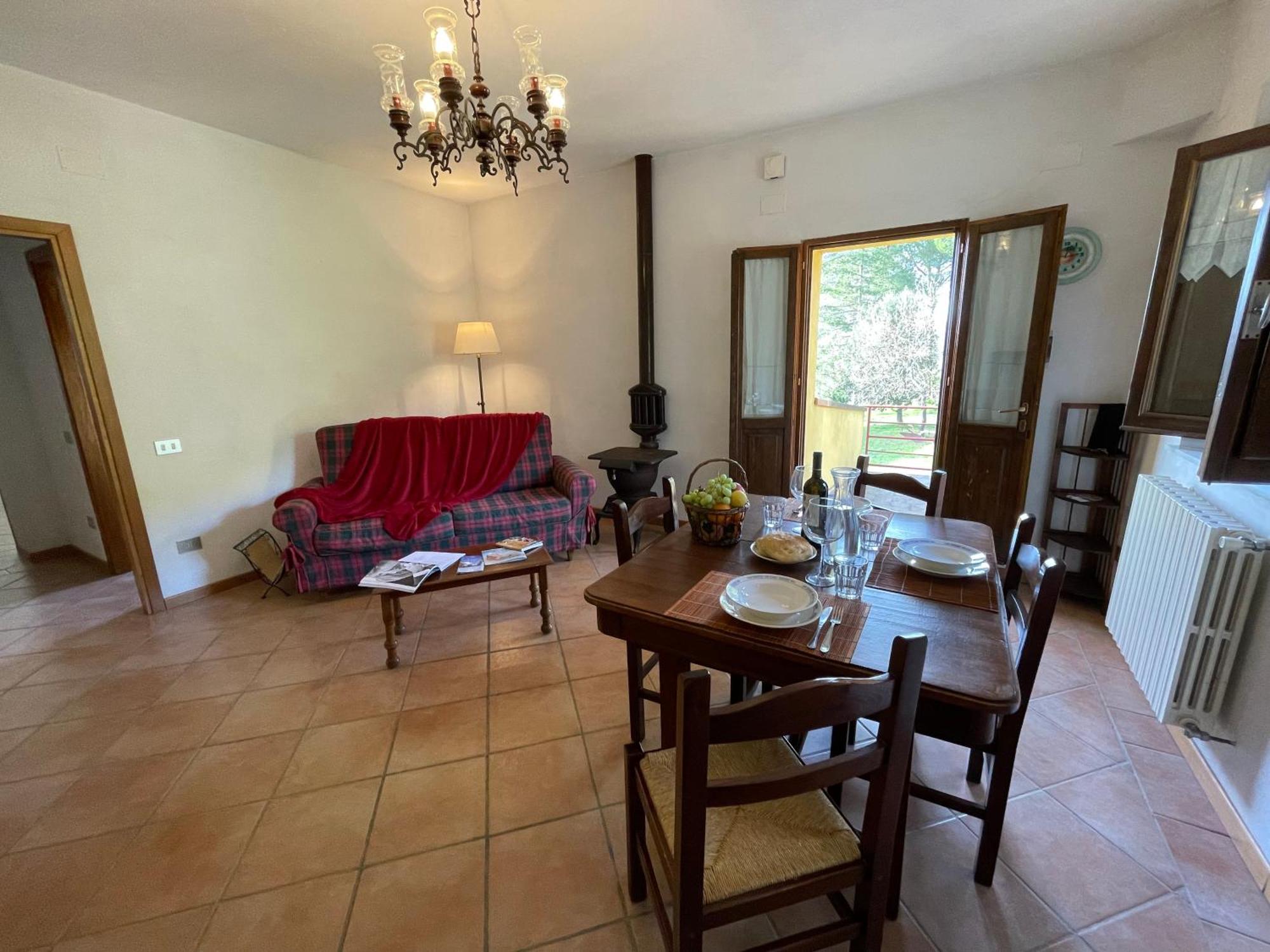 Agriturismo Podere Le Tombe Casa de hóspedes Palaia Exterior foto