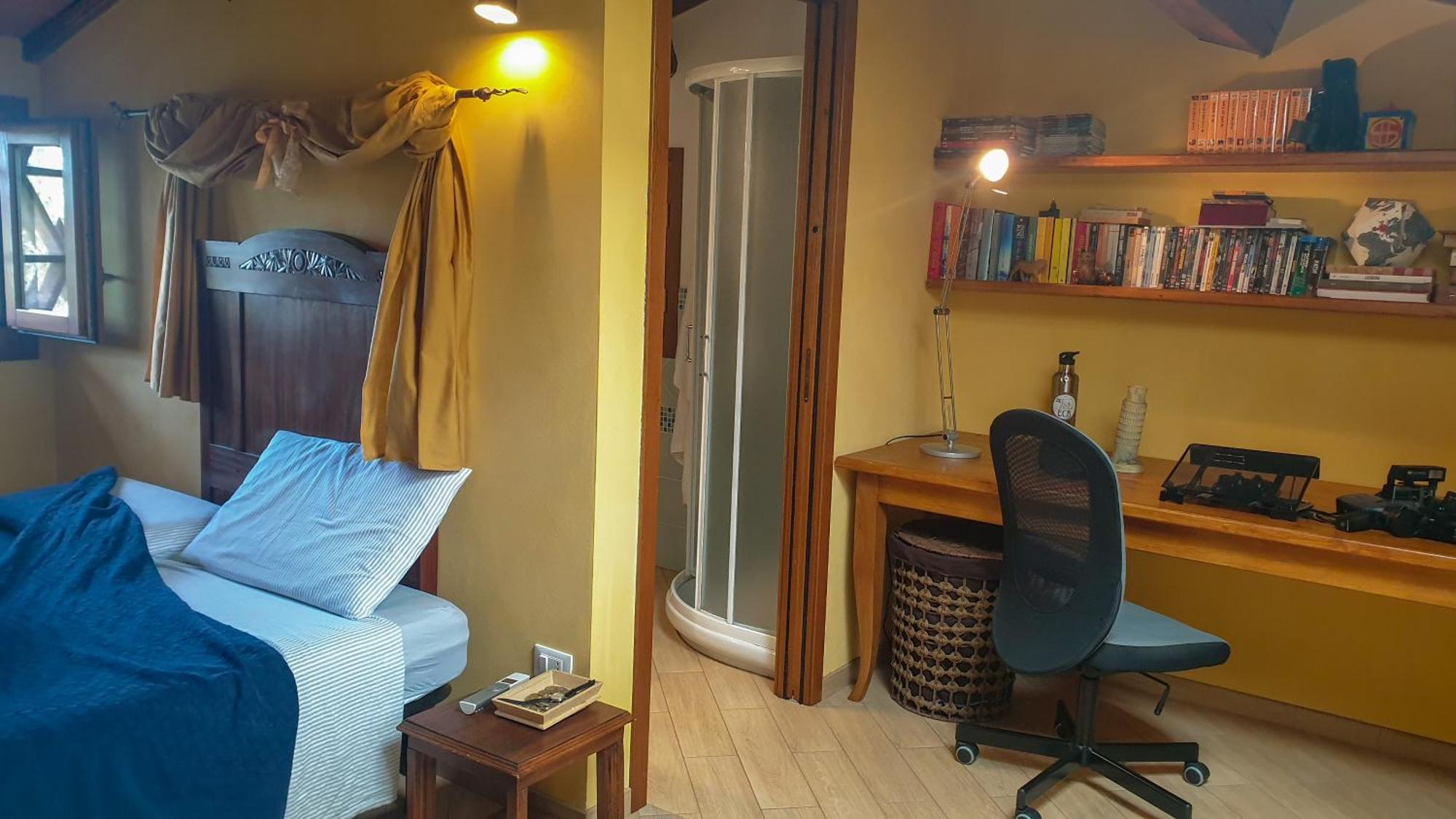 Agriturismo Podere Le Tombe Casa de hóspedes Palaia Quarto foto