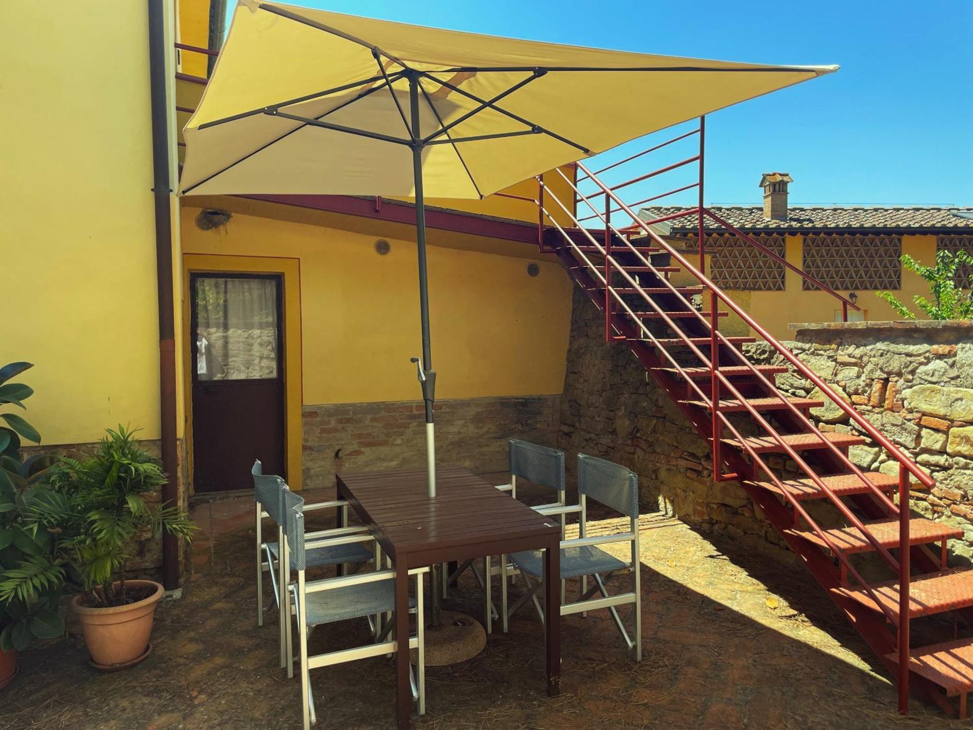 Agriturismo Podere Le Tombe Casa de hóspedes Palaia Quarto foto